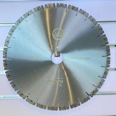 Blade à diamants pour la coupe de granit 40 mm x 15 mm