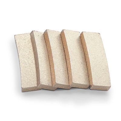 Segment diamanté pour les pièces de lames de scies à tubes, les dalles de granit et les outils de coupe de petits blocs