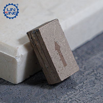 Fonction de coupe de pierre 1200 mm Segment de marbre de calcaire Outils diamantés 24/40 Diamètre