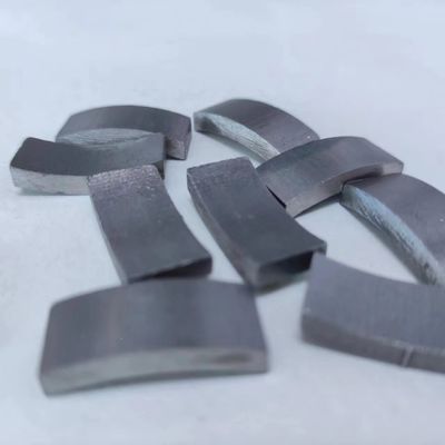 Forage au noyau diamanté en segment en forme d'arc personnalisé pour outils de coupe de béton en pierre