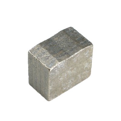 Soudure de segments de diamants à l'avantage personnalisé pour une durée de vie plus longue