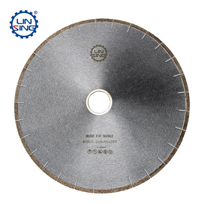 Disque de découpe de diamants de 350/400/450 mm avec une efficacité et des performances améliorées