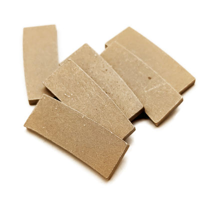 Diamante rapide exposée à une longue durée de vie 40*3,6*15 mm Segment de diamant pour couper le marbre