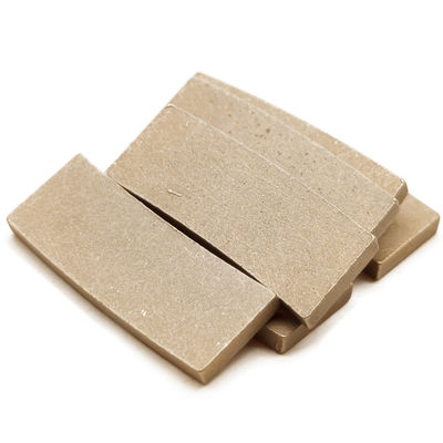 Diamante rapide exposée à une longue durée de vie 40*3,6*15 mm Segment de diamant pour couper le marbre