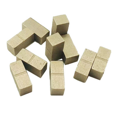 24*11*10mm Segments diamantés dorés et personnalisés Acceptable pour les dalles de marbre de pierre