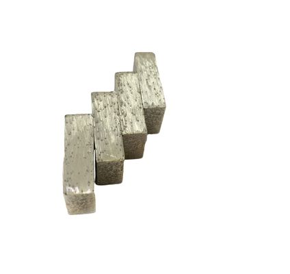 24*11*10mm Segments diamantés dorés et personnalisés Acceptable pour les dalles de marbre de pierre