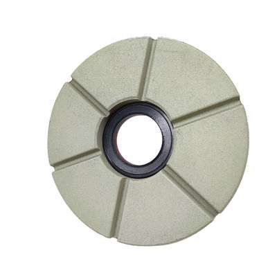 Outils diamantés pour le polissage des dalles de granit et des carreaux