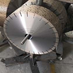 D115MM D150MM D500MM Disque de coupe en diamant pour couper rapidement l'asphalte de béton