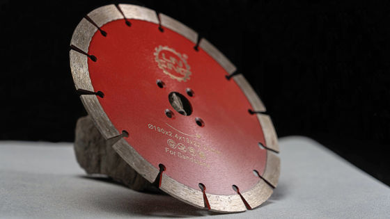 Disques de coupe de diamants de qualité pour granit et grès OBM Performance personnalisée