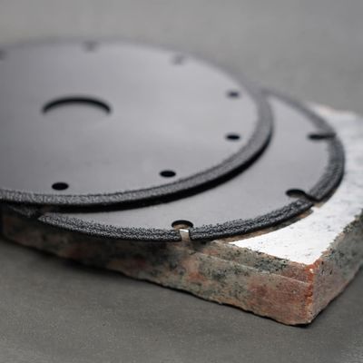 Longue durée de vie Disques de découpe de lames de scie à diamant de 14 à 16 pouces pour la porcelaine