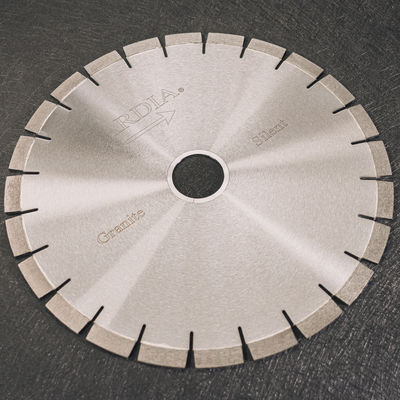 Disque de coupe segmenté au diamant de 10 mm, taille 400 mm, de 16 pouces pour les scies à pont