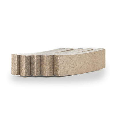 Coupe à grande vitesse de diamants pour granit 40*4,6*12 avec brasage à haute fréquence