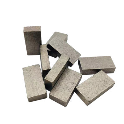 Segments de diamants de support OBM personnalisés pour la forme plate du marbre sur la machine à scie