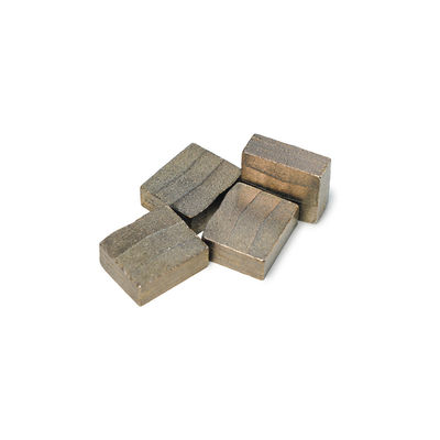 Segments de diamants en poudre métallique pour outils de coupe de pierre sintrée à haute performance
