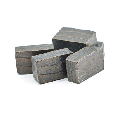 Un segment de qualité de type sandwich diamant pour la coupe de granit basalte sur le marché turc
