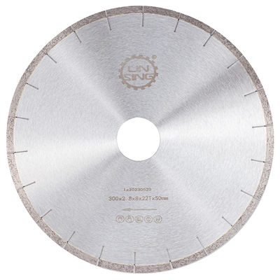 Disque circulaire de diamants pour la découpe de céramique