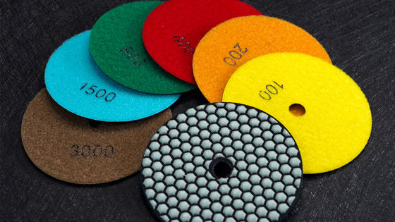 Support OEM 125mm Résine Bond Diamant Pad de polissage à sec flexible pour le granit marbre