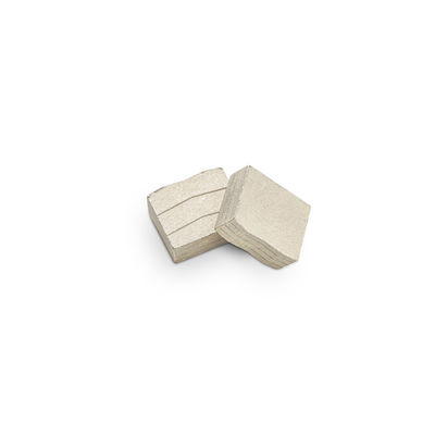 Longue durée de vie de meulage Segment diamanté de coupe de la lame de scie de coupe pour la dalle de bloc de pierre