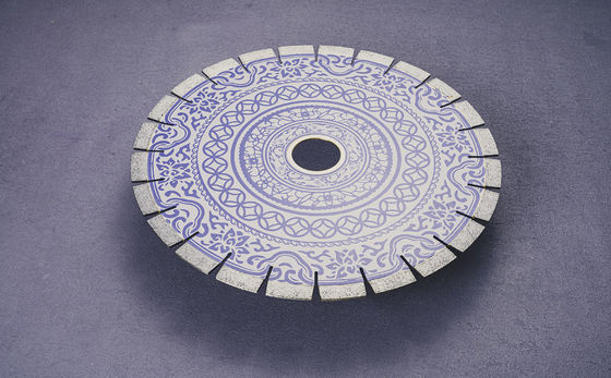 ARC forme de poudre métallique de diamant 350 mm lame pour le disque de coupe de tuile de granit de pont laser