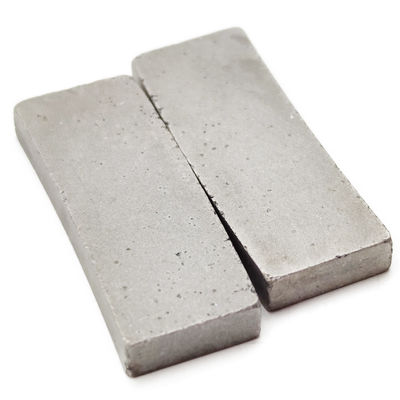 Ségment de diamants de type multicouche pour la découpe du basalte en Indonésie 450 mm 1200 mm 1600 mm
