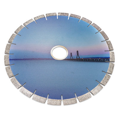 Lampe de scie à diamants pour la taille de pierre synthétique de 14 pouces de diamètre de 0,035 pouces d'épaisseur