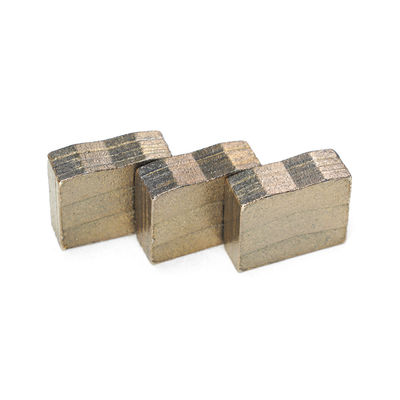 24*8.0/8.8*20.5MM Segment diamanté Support OBM personnalisé pour la coupe de grès dur