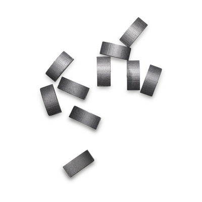 Diamètre mm/pouce 28-127 mm Segment de forage au noyau diamanté pour le fraisage et la découpe du béton