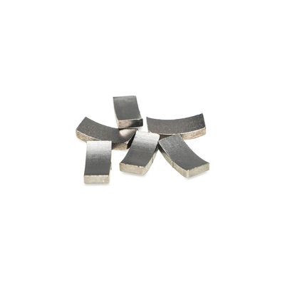 Segment de forage de base pour la pierre Diamètre mm/pouce 28-127 mm Segment de forage de type diamant