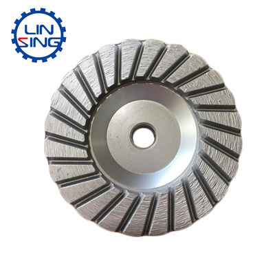 Roue à coupe en poudre de diamant à six segments pour le broyage du granit turbo rond rempli de résine