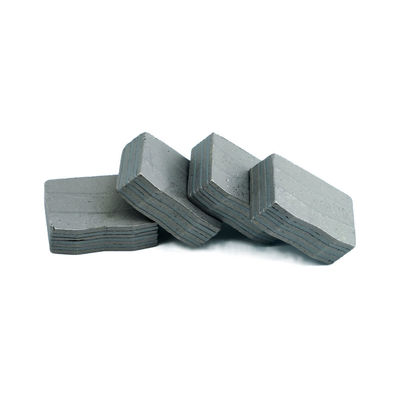 Segment diamanté à lames multiples pour machine de découpe italienne brasée à haute fréquence Suggérer