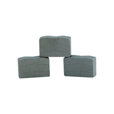 Segment diamanté à lames multiples pour machine de découpe italienne brasée à haute fréquence Suggérer