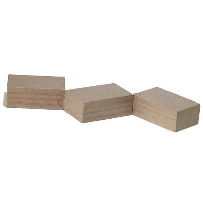 24*9*15mm Segment de diamant pour la coupe de grès dur Segments de diamant garantis