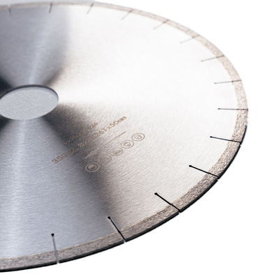 Coupe rapide Lamelle de scie en porcelaine diamantée pour outils de coupe de pierre Support sur mesure OEM