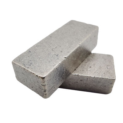 Segment de coupe de diamants pour granit dur moyen Taille de pointe 20*4,8/5,4*8mm A.A.-B. Grade B