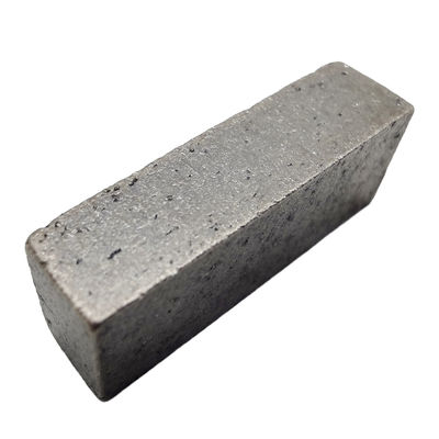 Segment de coupe de diamants pour granit dur moyen Taille de pointe 20*4,8/5,4*8mm A.A.-B. Grade B