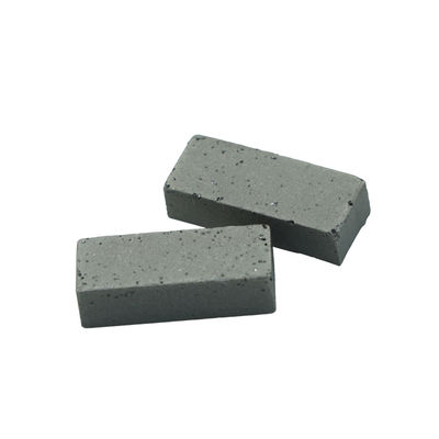 Soutien personnalisé 20*4.8/5.4*8 lame de scie pour couper du granit et du marbre dur