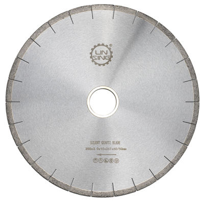 Outils de découpe segmentés en diamants de qualité industrielle D350MM pour la découpe silencieuse de quartzite