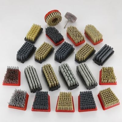 Brosse à filament d'abrasifs diamantés pour le meulage de la dalle de verre et de la pierre