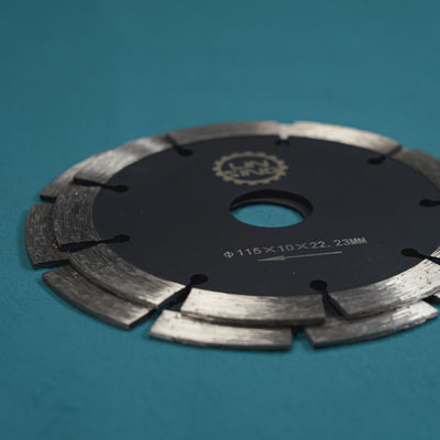 Disque de découpe à diamants turbo à maillage X de 180 mm à 230 mm pour la découpe de matériaux durs